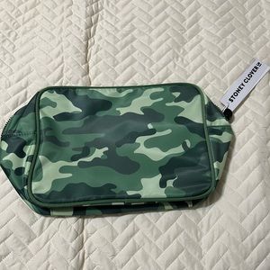 Stoney Clover Lane Camo Large Pouch.
